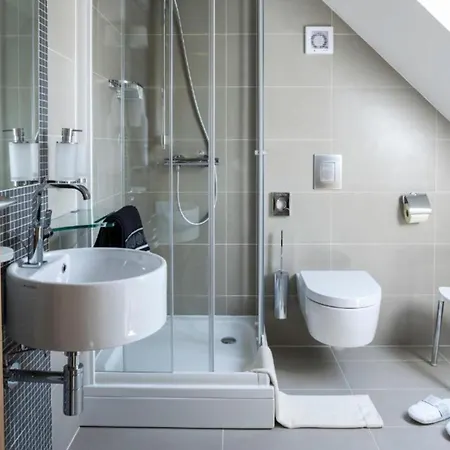 Traditional House Kal With Whirlpool - Happy * Semic