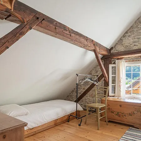 Traditional House Kal With Whirlpool - Happy Semic