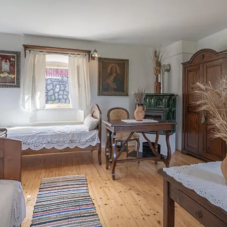Traditional House Kal Garden & Jacuzzi - Happy Rentals Feriehus Semic