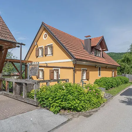 Feriehus Traditional House Kal Garden & Jacuzzi - Happy Rentals *